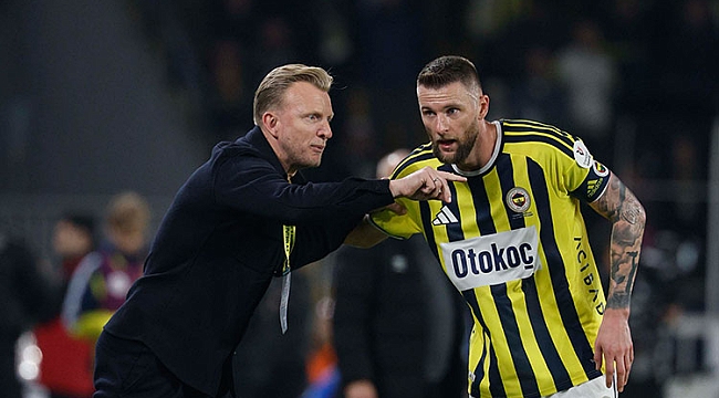 Dirk Kuyt, değişikliklerin nedenini açıkladı