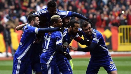 Yeni lider Eskişehirspor: 3-0