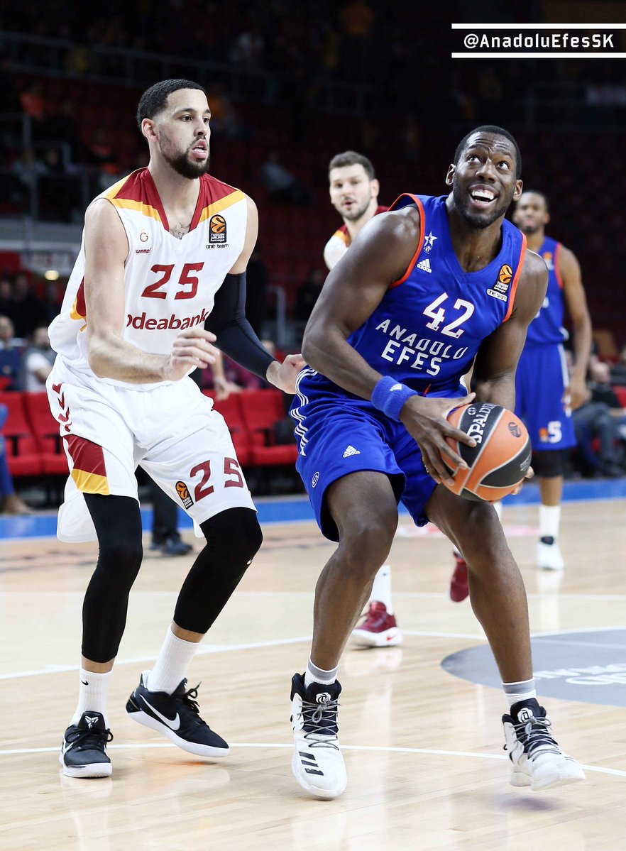 A.Efes Galatasaray'a takılmadı: 84-73