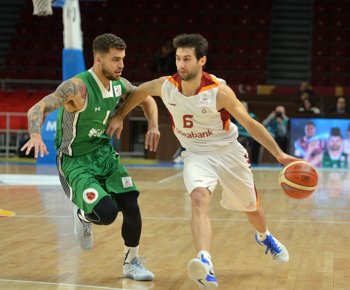 Daçka G.Saray'ı deplasmanda yendi: 72-87