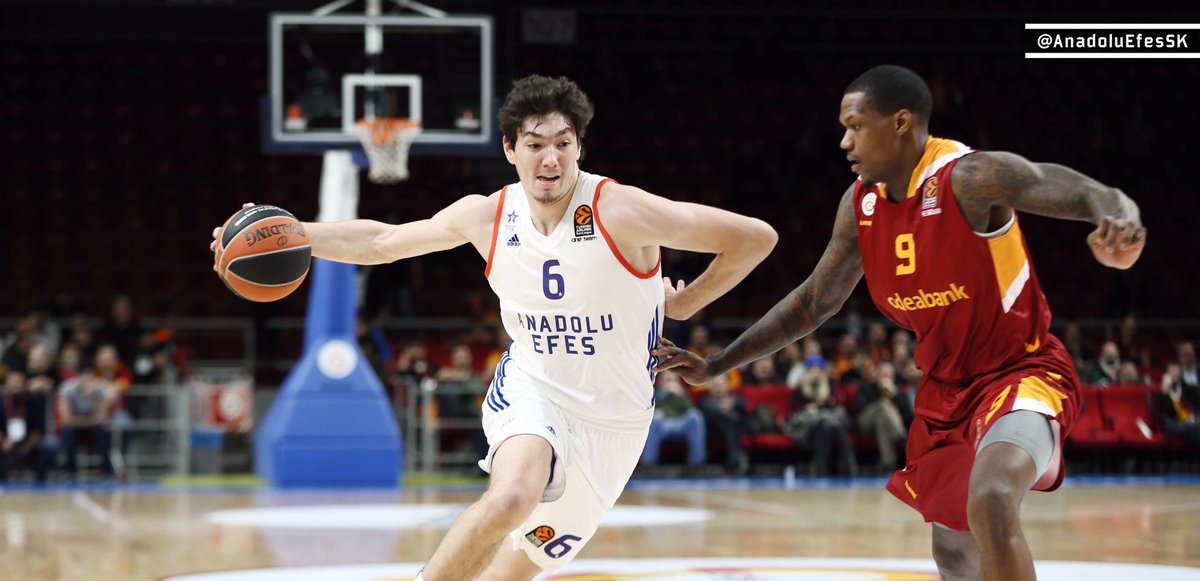 Anadolu Efes Galatasaray'ı devirdi: 76-86