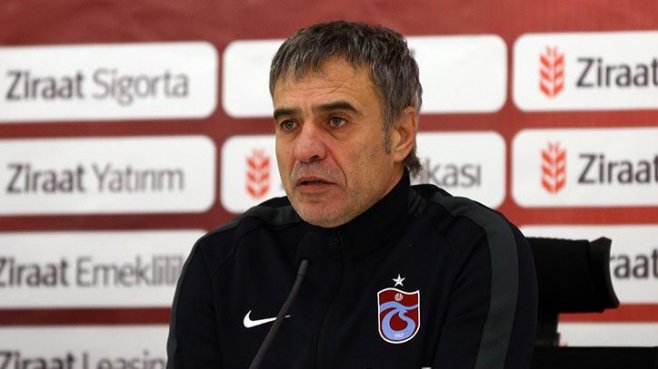 Ersun Yanal'a resmi siteden sansür