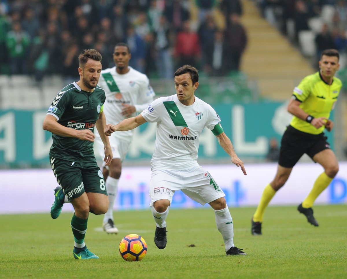 Bursaspor zirveye koşuyor