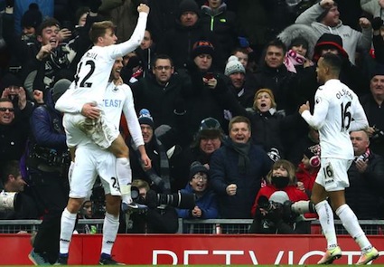 Lig sonuncusundan Liverpool'a darbe: 2-3