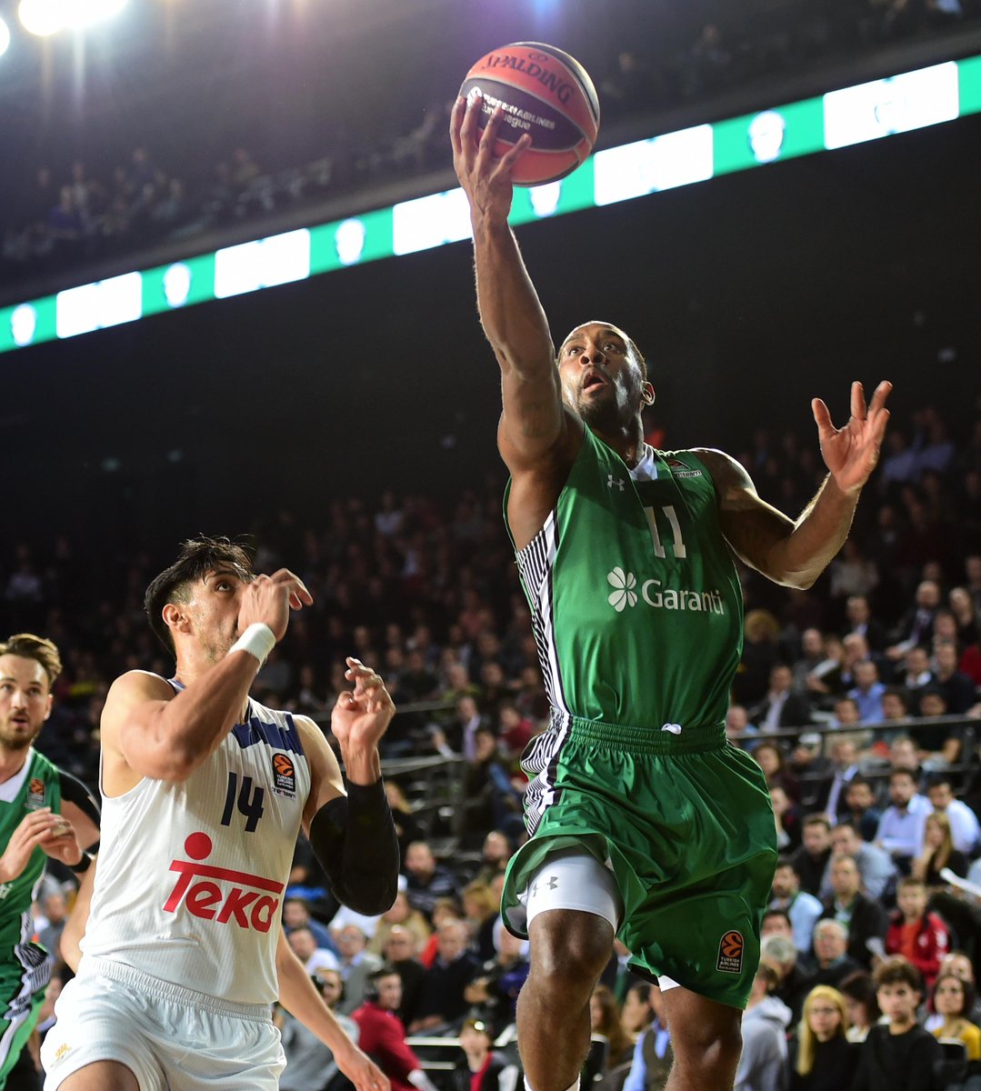 Daçka Real Madrid'i de ezdi: 81-68