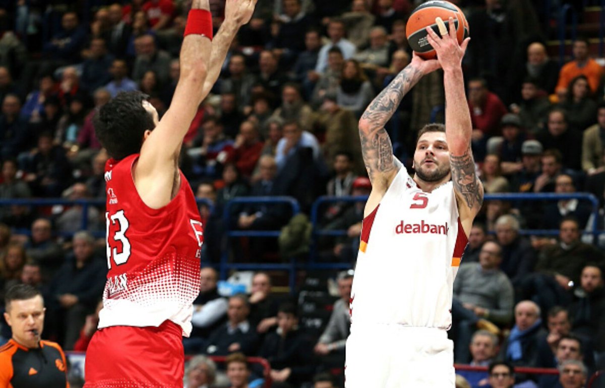 Galatasaray dibi gördü: 87-92