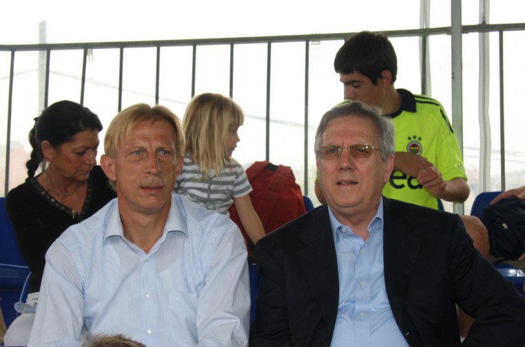 Christoph Daum: Aziz Yıldırım efsanedir