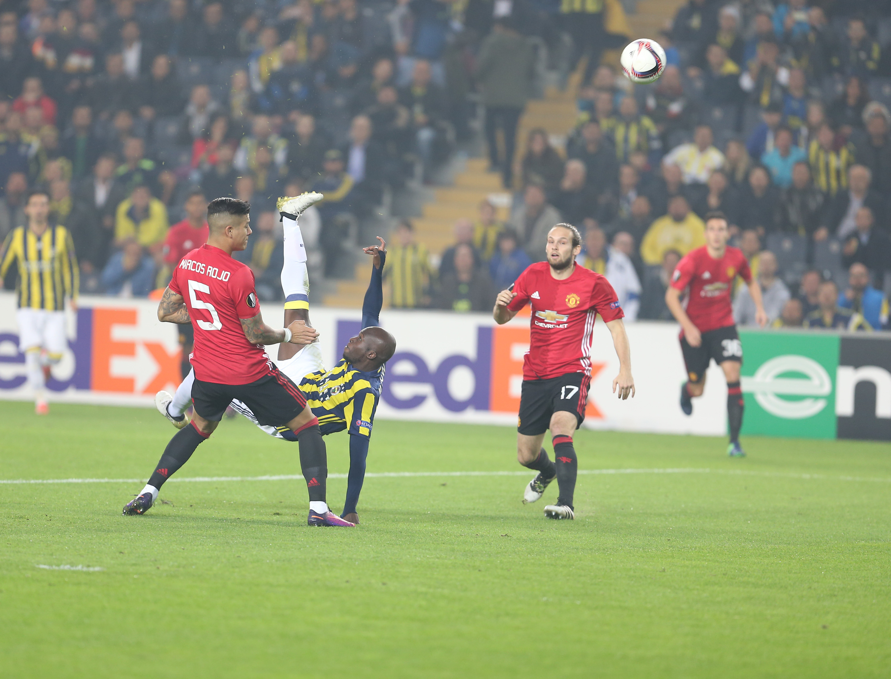 Sow'a Dünyada Yılın Golü ödülü