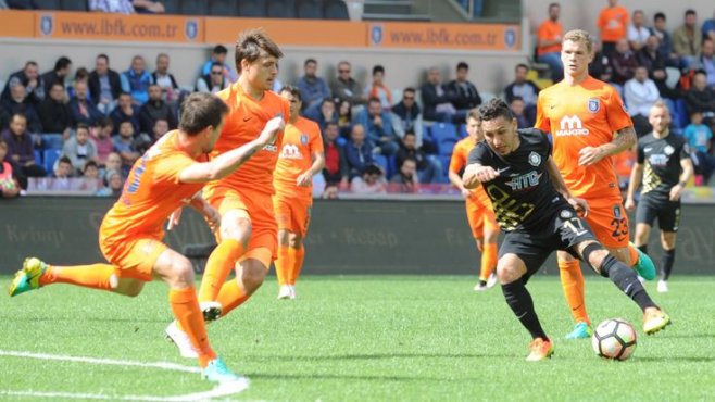 Müthiş maçta kazanan çıkmadı: 2-2