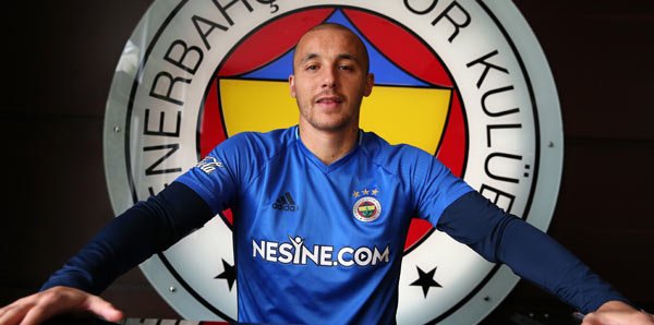 Aatıf Fenerbahçe kampına katıldı
