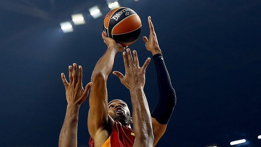 G.Saray Maccabi deplasmanında