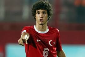 Salih Uçan da sakatlandı