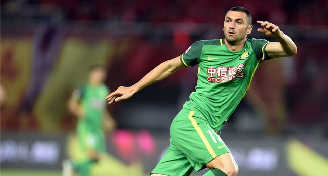 Burak 12 maçta 8 gole ulaştı
