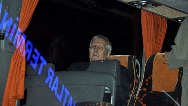 Aziz Yıldırım Advocaat'a 4 Nisan'ı anlattı