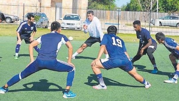 Hakan Şükür üniversitede fotoğraflandı