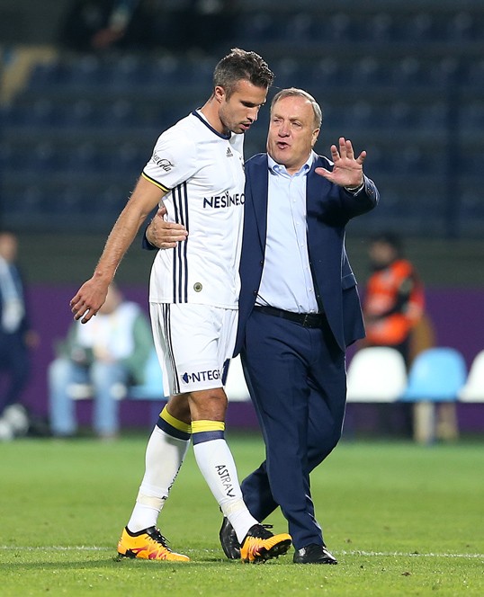 Umarım v.Persie daha iyi duruma gelir