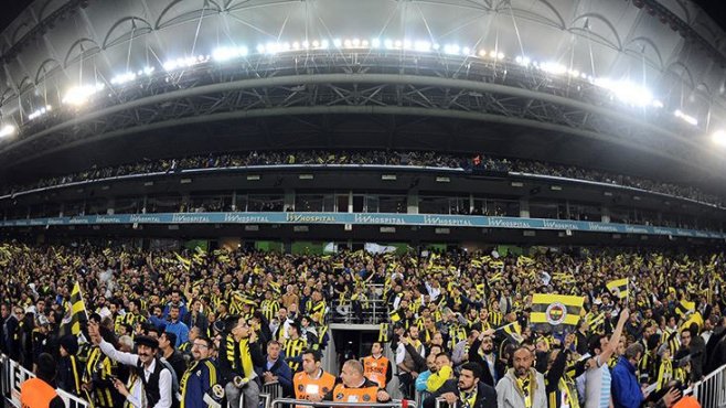 Fenerbahçe'ye derbi şok