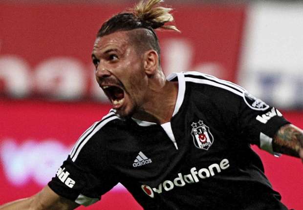 Beşiktaş Ersan Gülüm'ü de kadrosuna kattı