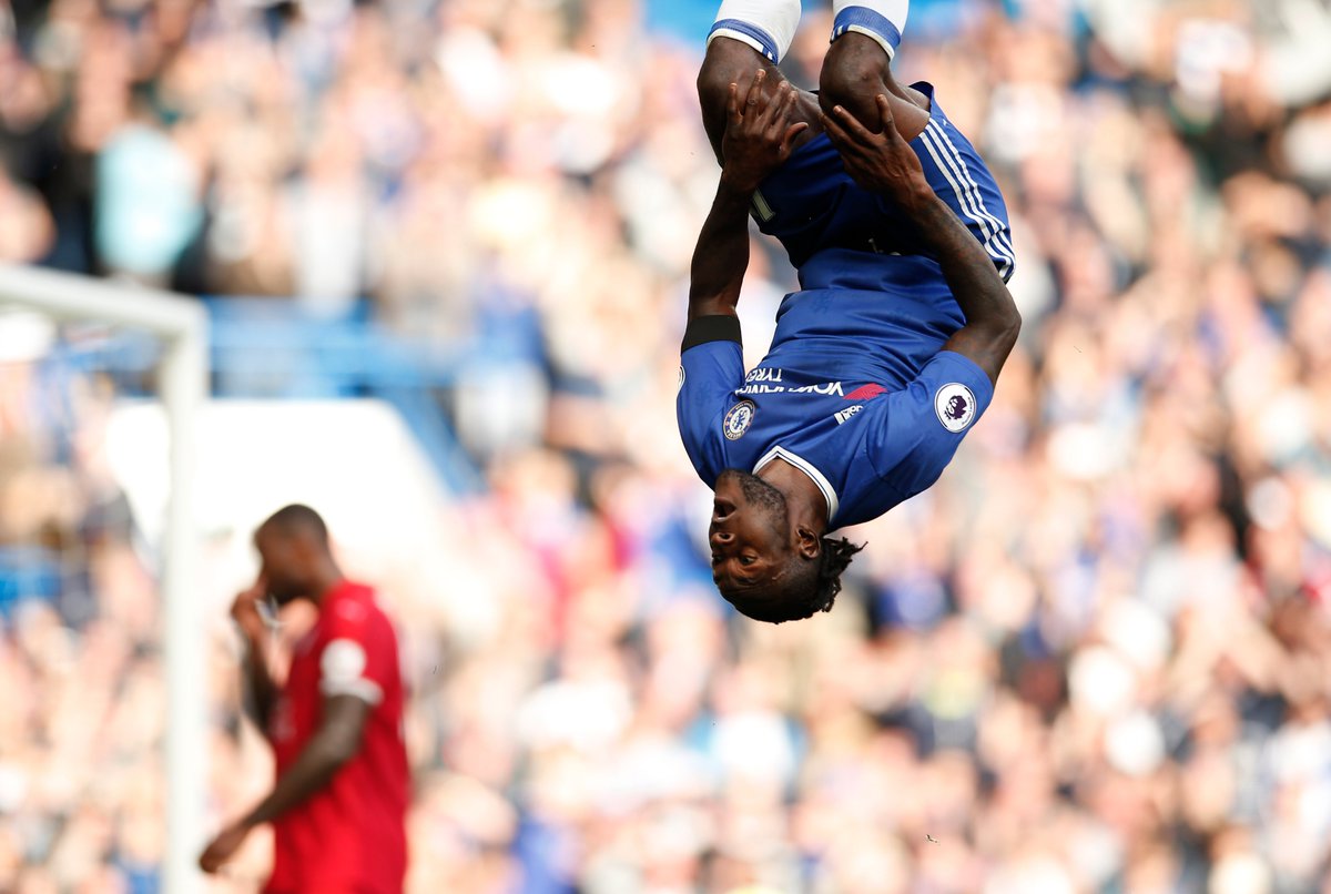 Chelsea şampiyona acımadı: 3-0