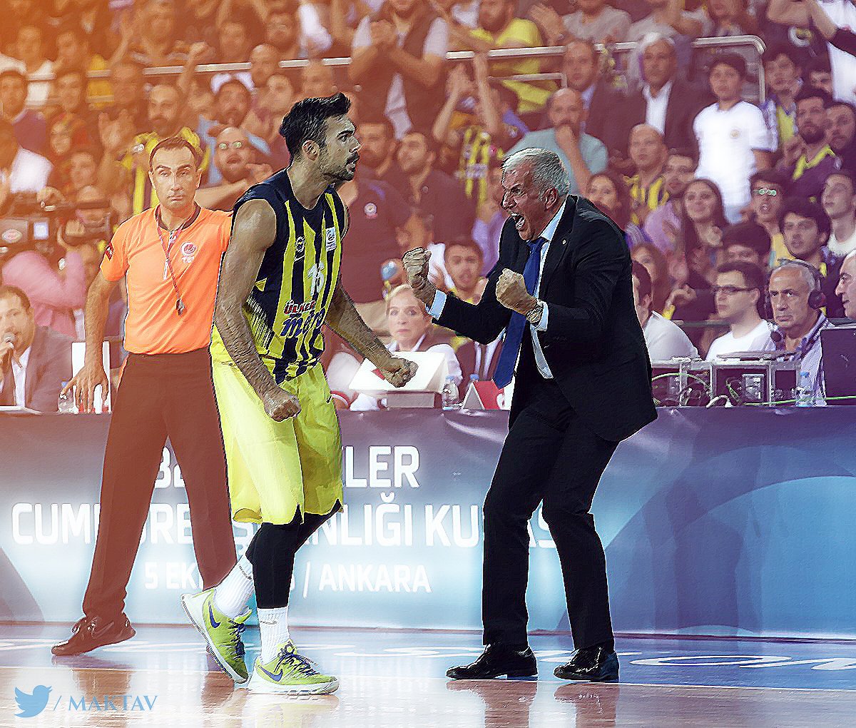 Obradoviç 3 yıl daha Fenerbahçe'de