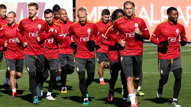 Riekerink'ten sürpriz onbir