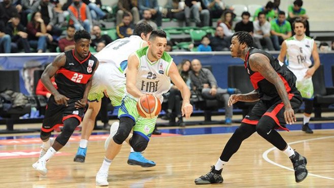 Gaziantep 2.yarıda açıldı: 72-87