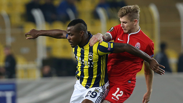 Emenike gözden çıkarıldı