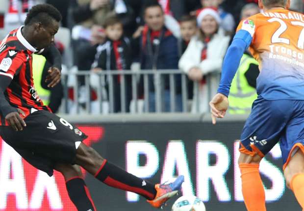 Balotelli Nice'i yine uçurdu