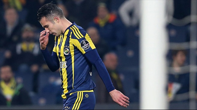 Dilmen: F.Bahçe v.Persie'den kurtulmalı