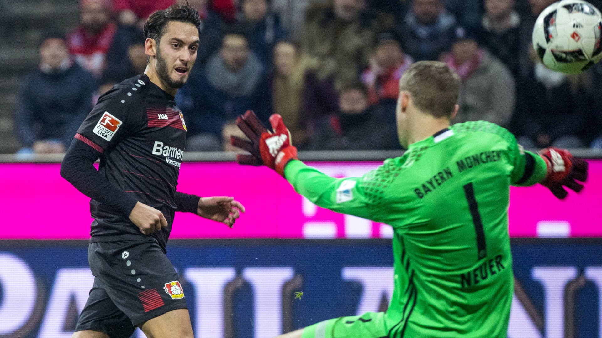 Hakan'ın golü Bayern'i yenmeye yetmedi: 1-2