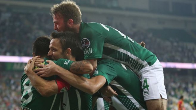 Bursaspor'dan inanılmaz geri dönüş: 3-1