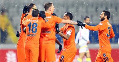 Başakşehir Göztepe'ye gol yağdırdı: 6-2