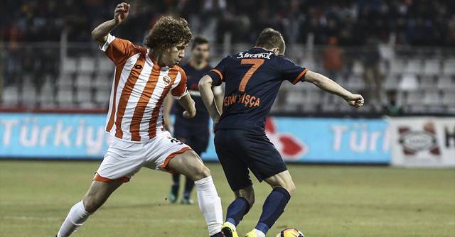 Lider Adana'da iki puan bıraktı: 1-1