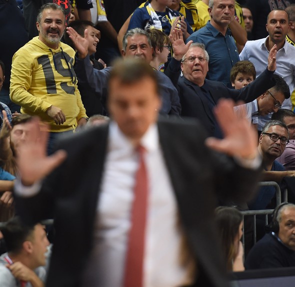 Galatasaray'dan Fenerbahçe'ye sert yanıt