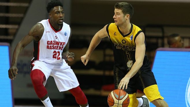 Gaziantep Basketbol lider bitirdi: 76-66