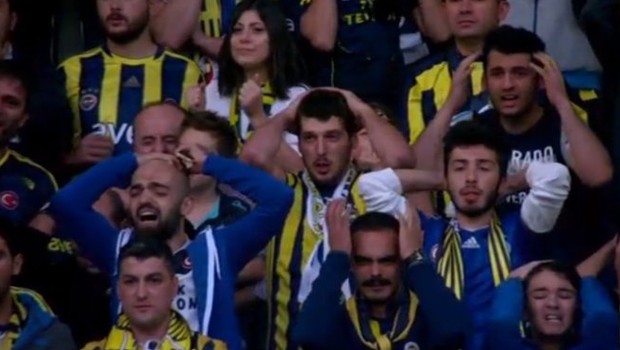 Kadıköy'de 'İstifa' sesleri