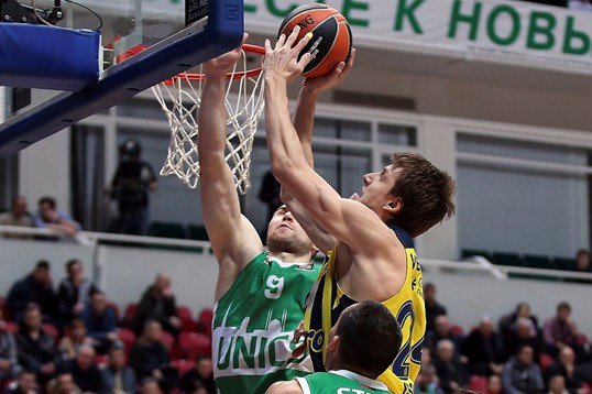 Fenerbahçe Kazan'dan mutlu dönüyor: 86-81