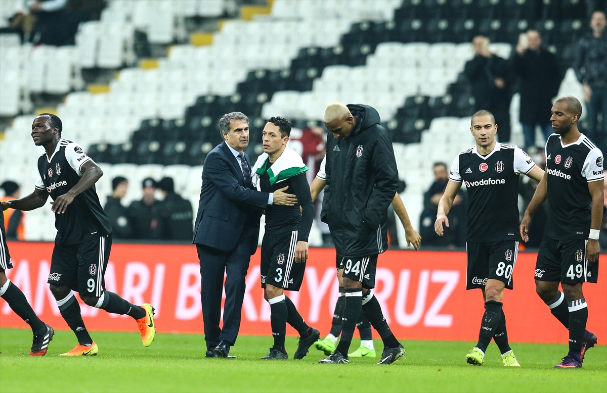 Beşiktaş yönetimi temkinli
