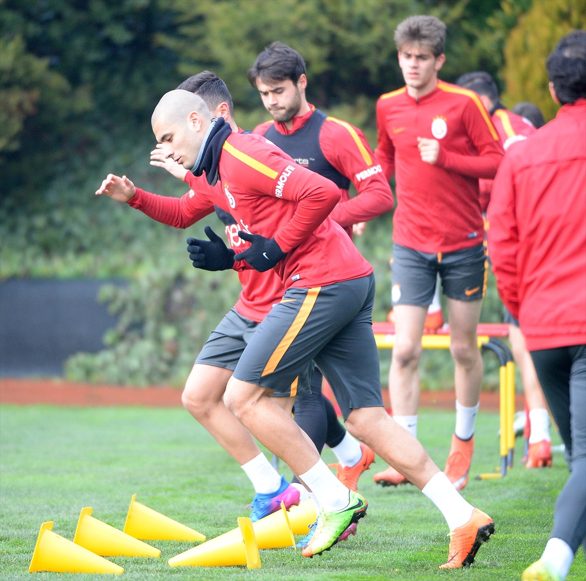 Galatasaray'da derbi mesaisi başladı