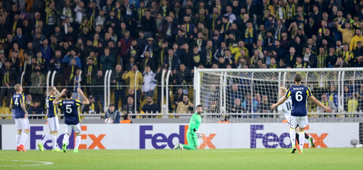 Fenerbahçe'ye Volkan Demirel darbesi