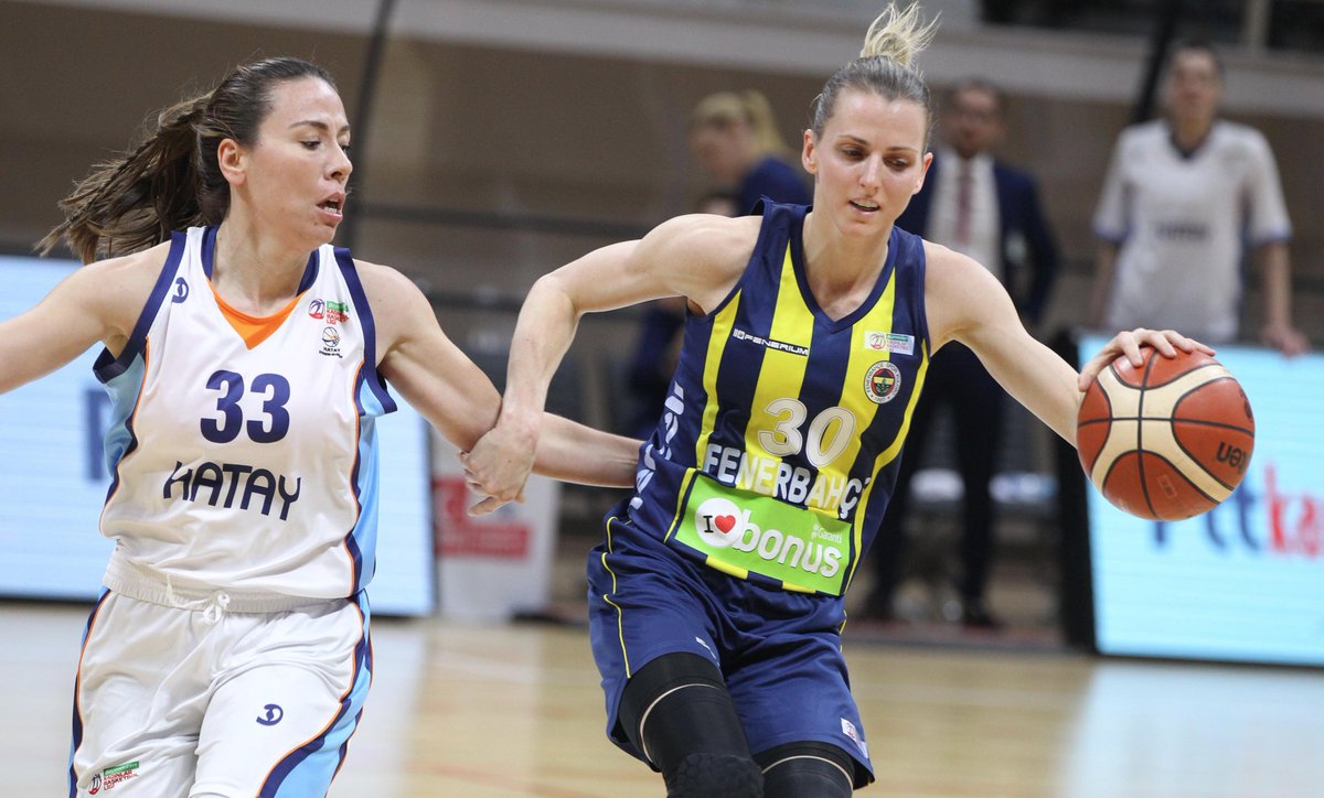 Fenerbahçe yarı finalde