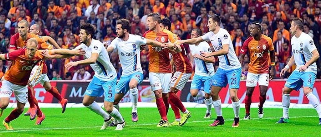 Galatasaray 3 eksikle Trabzon'a gitti