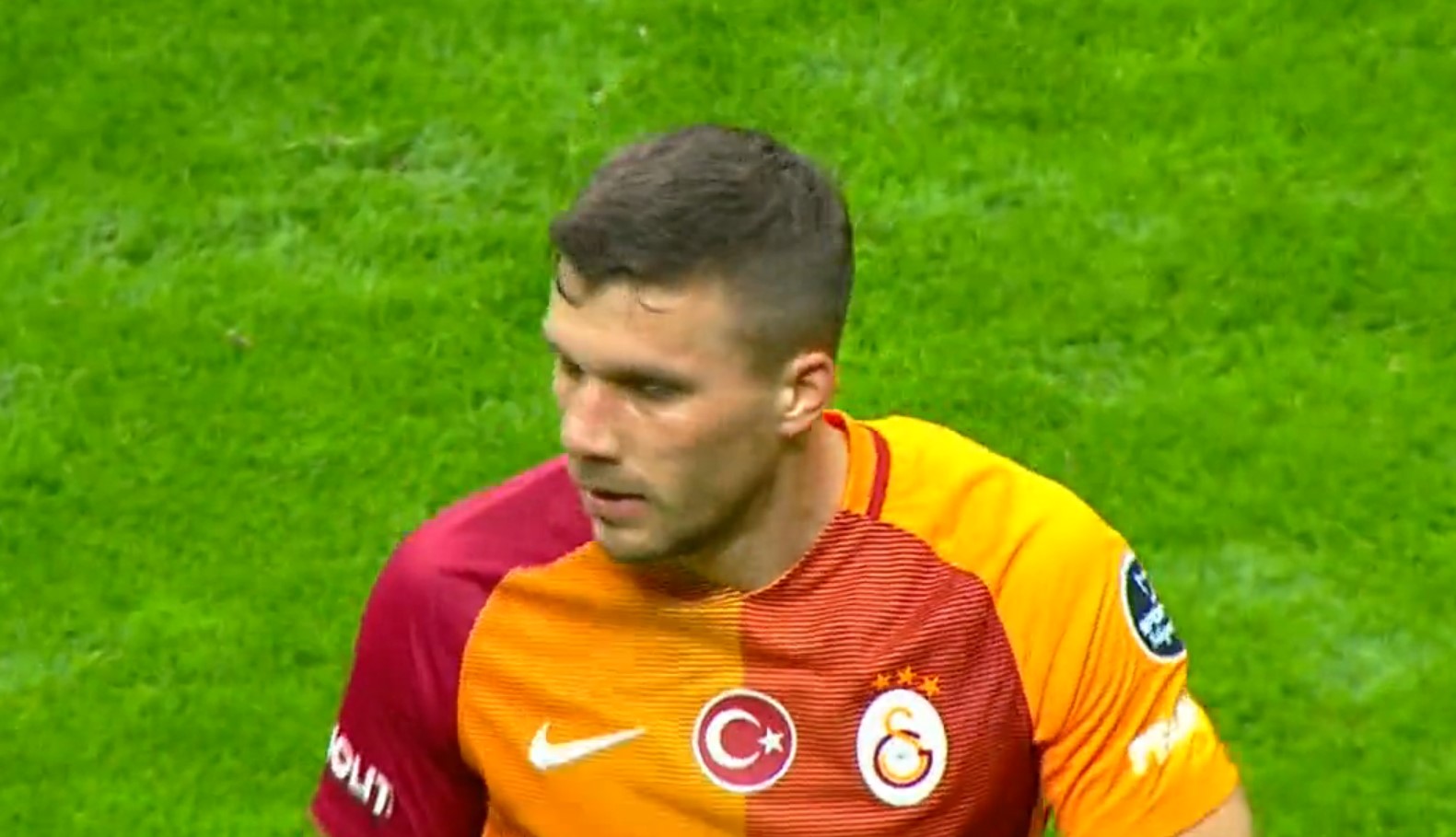 Podolski'nin formasındaki büyük hata