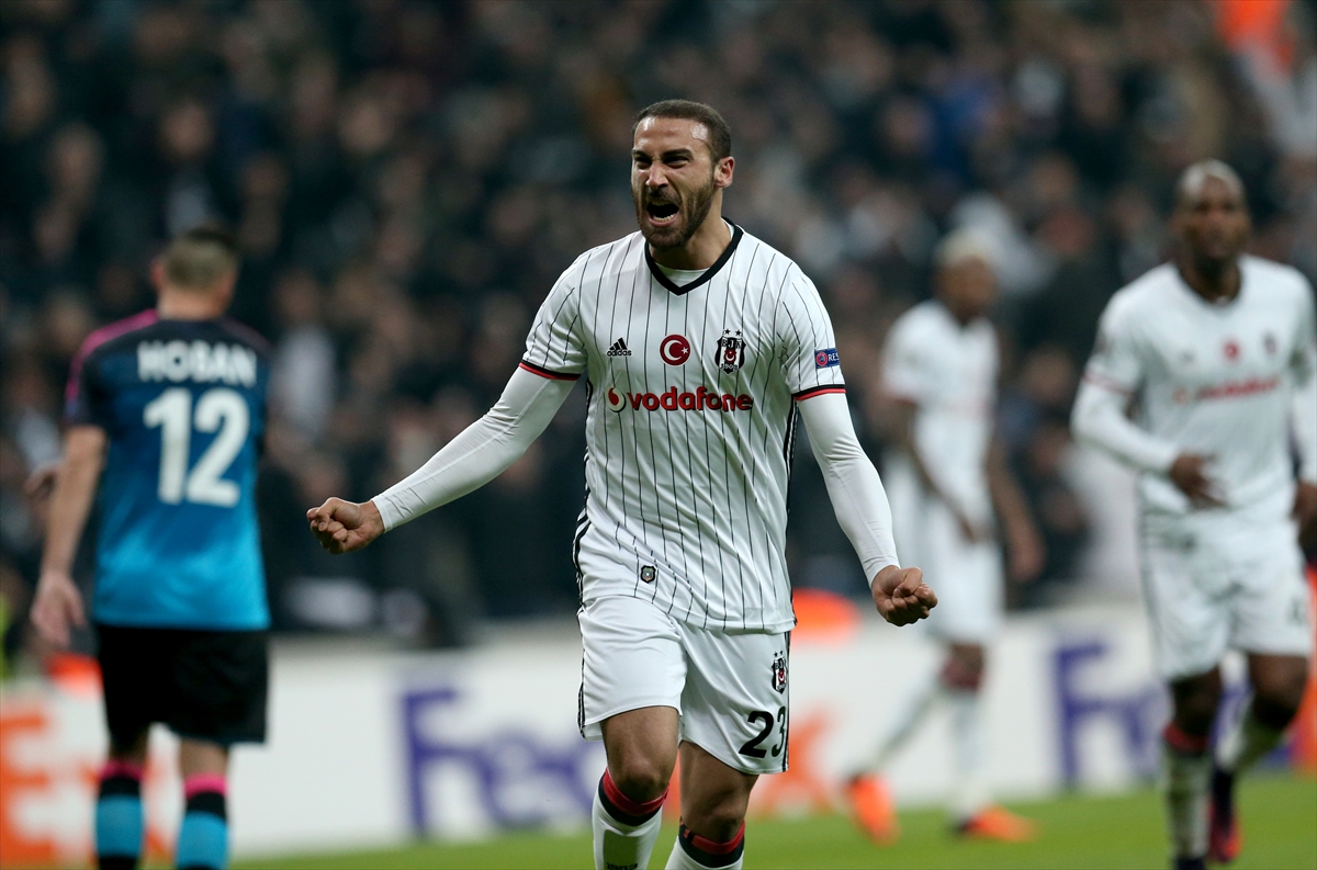 Cenk görücüye çıkıyor