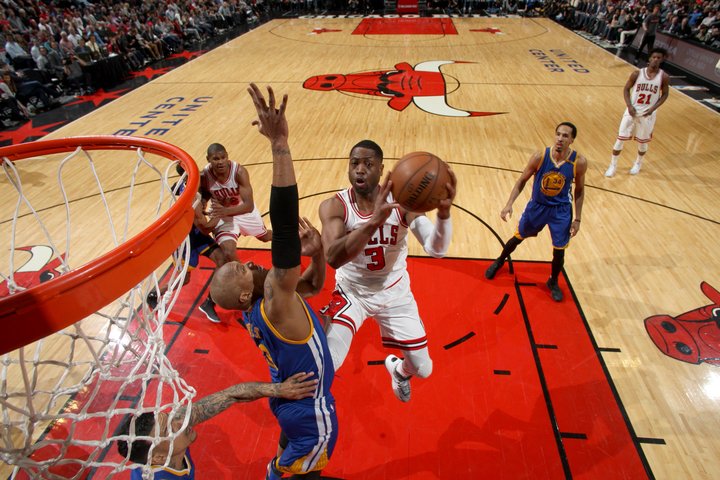 Warriors Bulls'a direnemedi