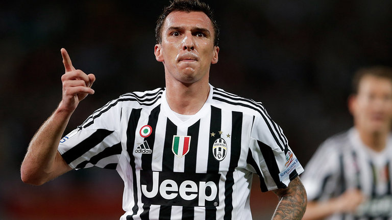 Galatasaray'ın gözü Mandzukic'te