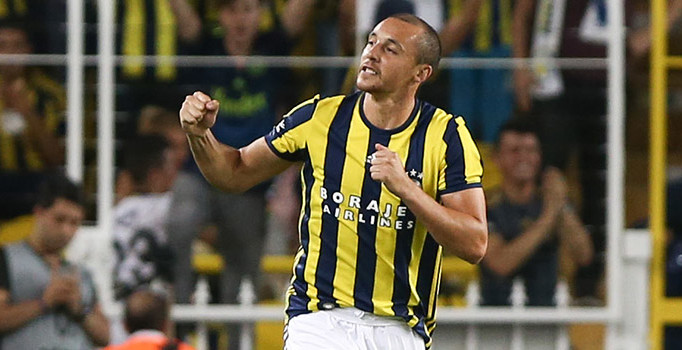 Advocaat'tan iki sürpriz