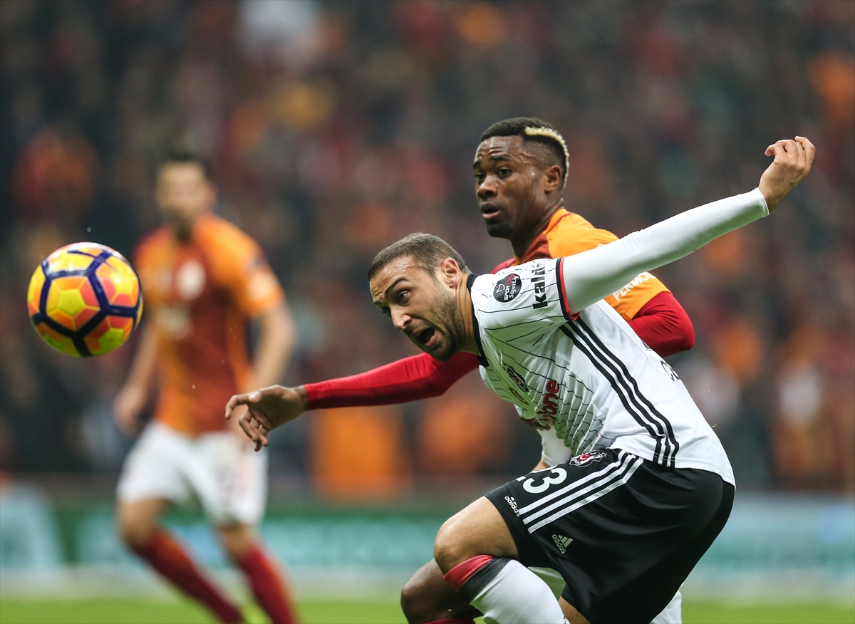 Galatasaray bir büyük maçı daha kaybetti