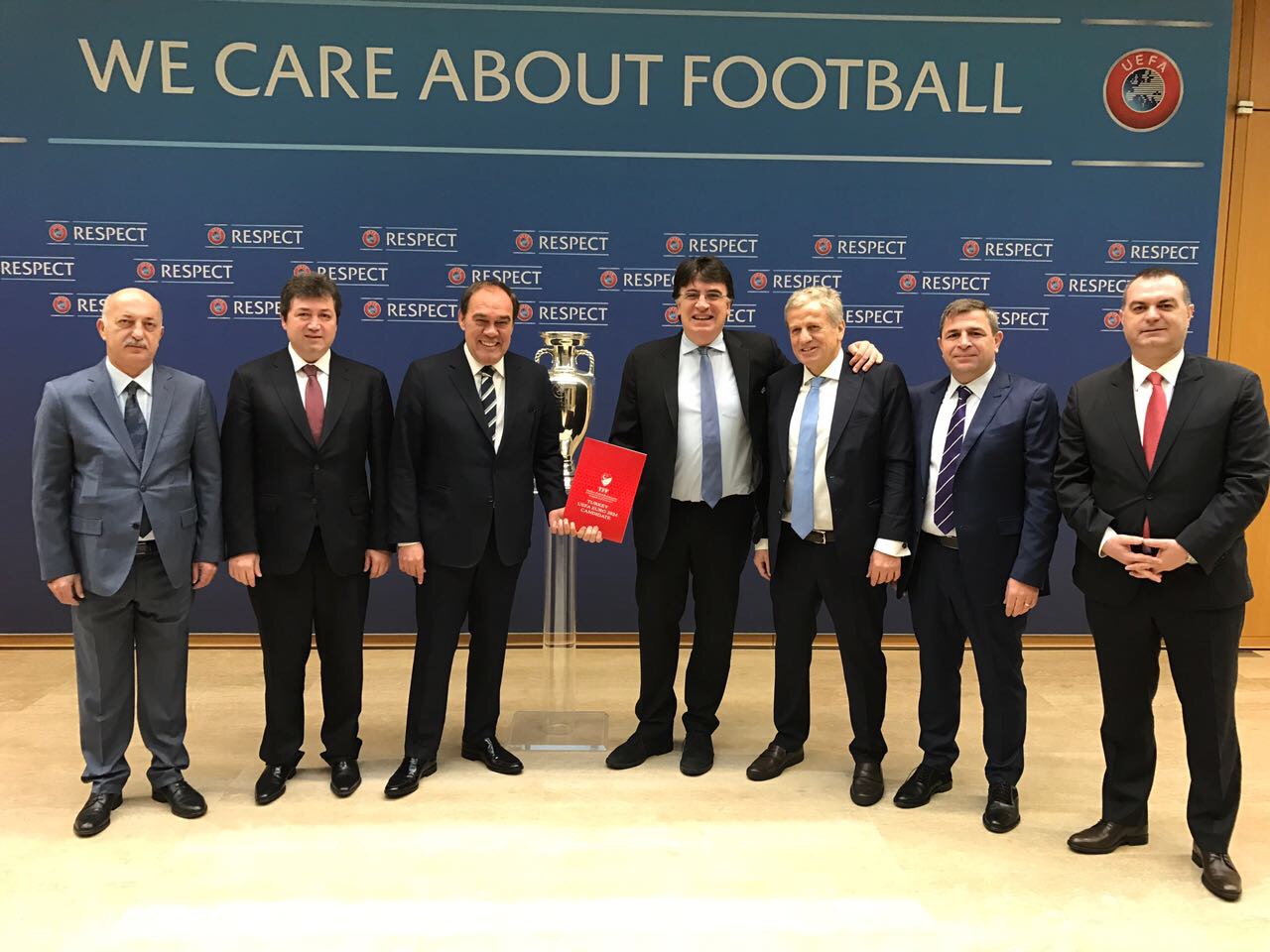 Türkiye EURO 2024'e resmen aday