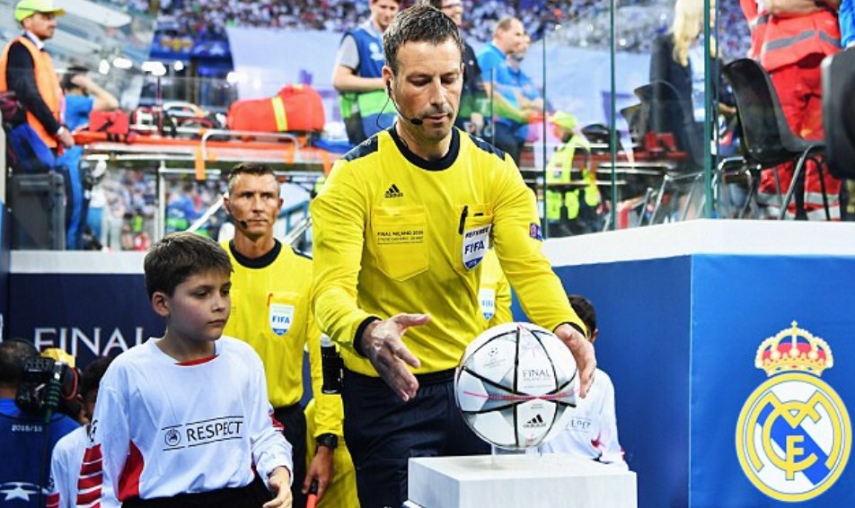 Clattenburg artık S.Arabistan'da